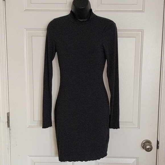 Fashion Nova Dresses & Skirts - 💸Fashion Nova Bodycon Dress